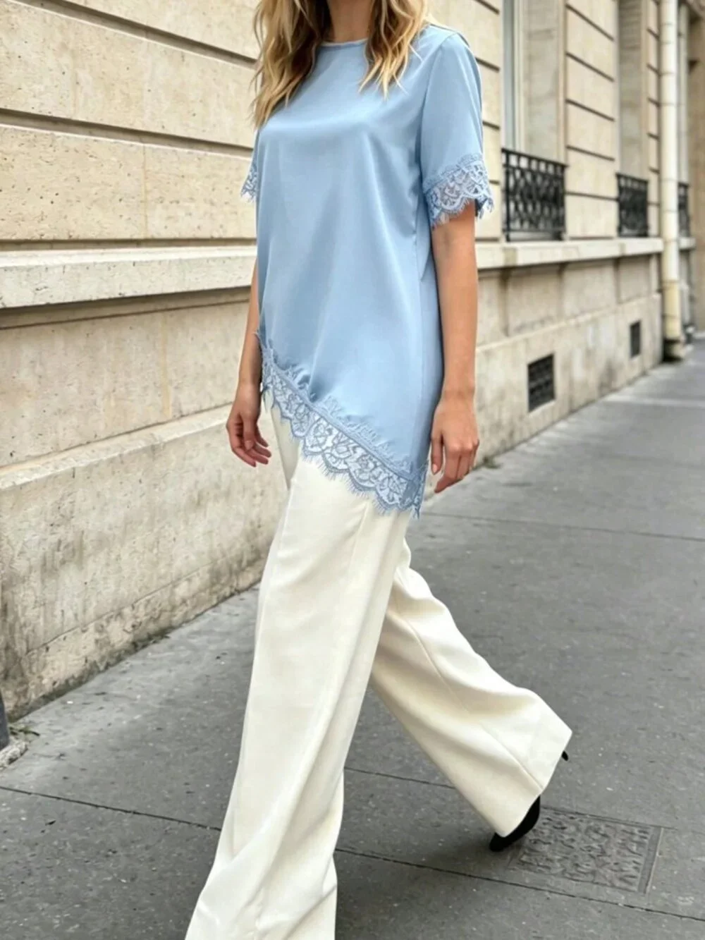 Blue Elegant Women's Lace Patchwork Round Neck Short Sleeve Asymmetrical Hem Top